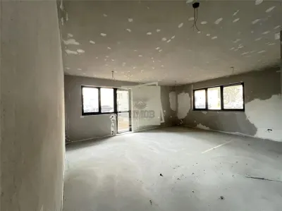 Spatiu comercial intabulat cu vitrina 99 mpu  in zona Supeco - foto 5