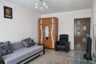 Apartament 2 camere decomandat zona Valea Aurie - foto 2