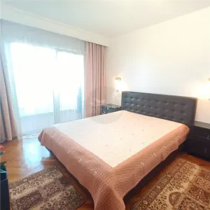 Apartament 4 camere decomandat si 2 balcoane Strand - foto 7
