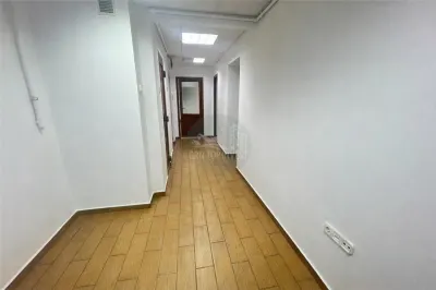 Apartament 3 camere decomandat zona Dioda - foto 7