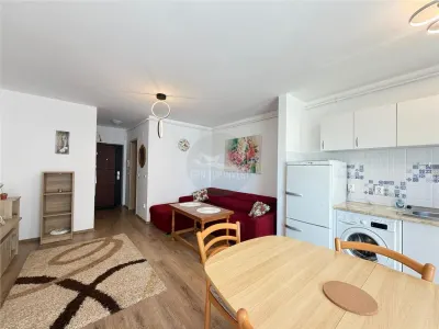 Apartament 2 camere etaj intermediar zona Calea Surii Mici - foto 2