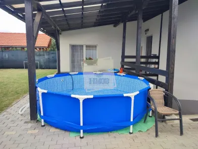 Casa individuala 5 camere terasa acoperita 3 bai si 458 mp teren in Cristian - foto 11