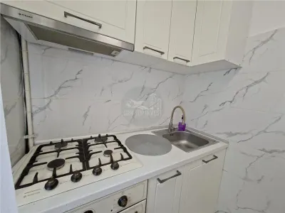 Garsoniera moderna cu pivnita zona Lazaret - foto 12
