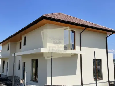 Casa duplex Cisnadie teren - Cisnadie