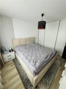 Casa cu 4 camere in Sura Mare - foto 2