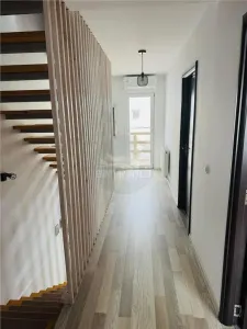 Casa cu 4 camere in Sura Mare - foto 9