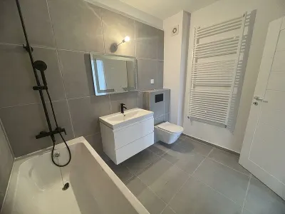 Apartament  2 camere cu balcon si parcare pe Doamna Stanca - foto 3