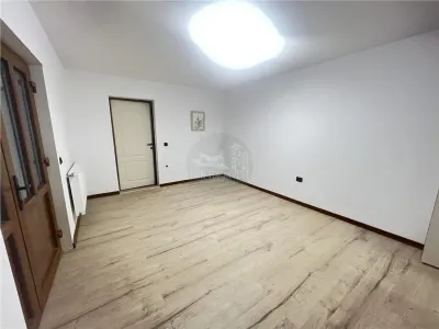 Spatiu birou renovat INTEGRAL 70mp zona Bld Victoriei - foto 7