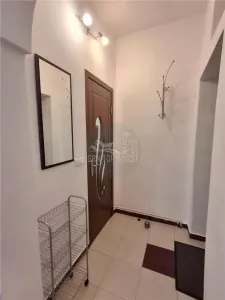 Garsoniera la casa zona Piata Cluj - foto 4