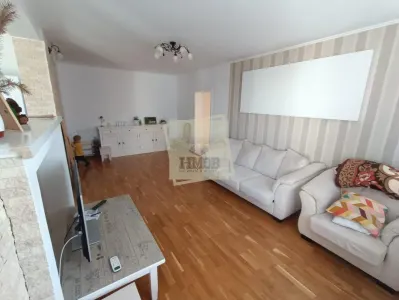 Apartament modern 63 mp utili cu balcon in zona Calea Dumbravii - Sibiu