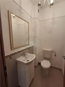 Apartament 3 camere decomandat 2 bai parcare Sura Mare - foto 6