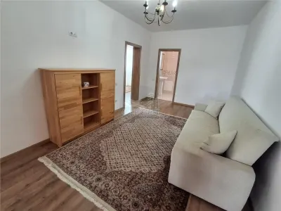 Apartament 3 camere decomandat 2 bai parcare Sura Mare - foto 9
