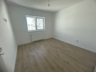 Apartament etajul 1 cu 2 camere cu balcon si parcare pe Doamna Stanca - foto 8