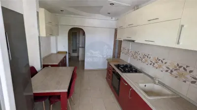 Apartament 2 camere decomandat si balcon zona Centrala - foto 5