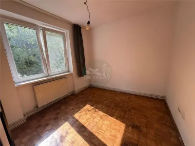 Apartament cu 4 camere 2 bai si balcon etajul 1 pe Rahovei - foto 11