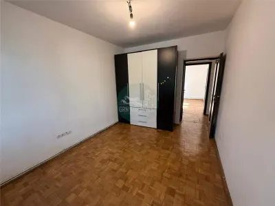 Apartament cu 4 camere 2 bai si balcon etajul 1 pe Rahovei - foto 3