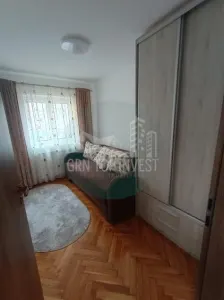 Apartament decomandat 3 camere 2 balcoane etaj 1 Valea Aurie - foto 4