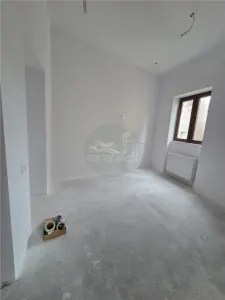 Apartament cu o camera decomandat pivnita zona Centrala - foto 8