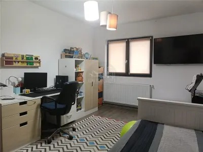 Apartament 3 camere curte 44 mp zona Arhitectilor - foto 5