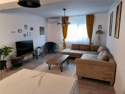 Casa individuala 5 camere 2 bai 475mp teren zona Sura Mare - Sura Mare