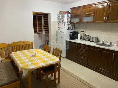 Apartament 2 camere cu balcon zona Strand - foto 4