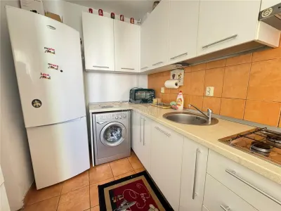 Apartament la mansarda cu 3 camere si balcon in Vasile Aaron - foto 4