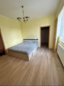 Apartament 2 camere cu balcon zona Mihai Viteazul - foto 3