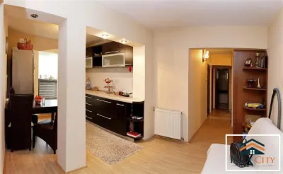 Apartament 3 camere,100 mp, Canta, Moara de foc - Iasi