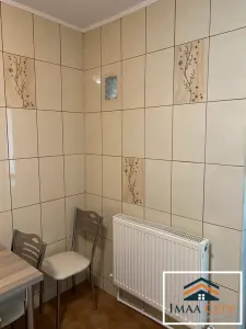 Apartament 3 camere, Billa, bloc tip Vila - foto 6