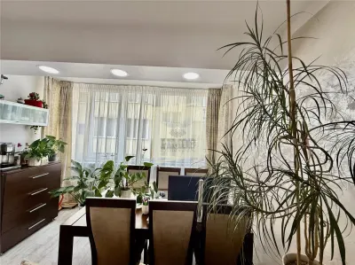Apartament 105 mp construiti 2 camere garaj boxa camara Strand - foto 11