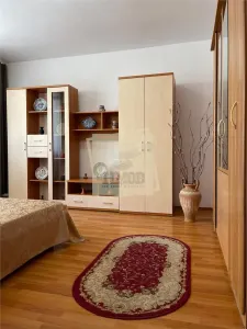 Apartament 2 camere cu balcon si parcare zona Calea Dumbravii - foto 2