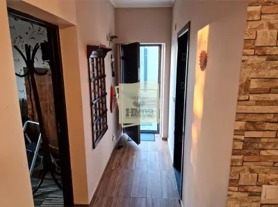 Apartament 3 camere terasa 80 mp si  curte 145 mp zona Calea Cisnadiei - foto 22