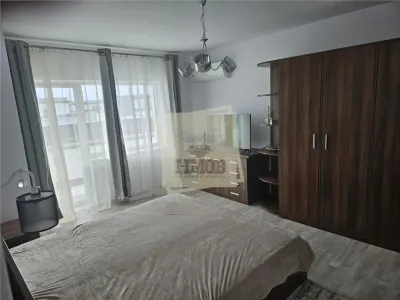 Penthouse cu 4 camere 2 bai si terasa in Cartier Kogalniceanu - foto 4
