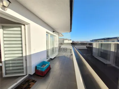 Penthouse cu 4 camere 2 bai si terasa in Cartier Kogalniceanu - foto 10