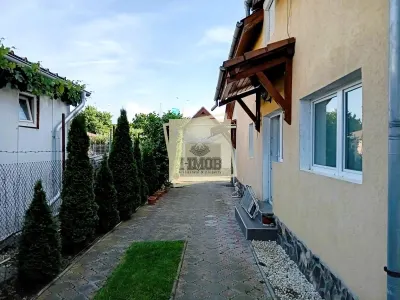 Casa 3 camere 2 bai teren de 400 mp | Garaj in zona Gusterita - foto 2