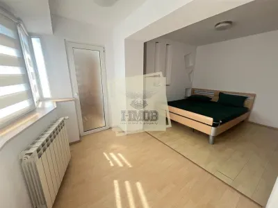 Apartament 3 camere 2 balcoane etaj 1 - zona Centrala - foto 13