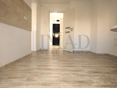Vanzare apartament et 1, 4 cam 125 mp, complet renovat in Targoviste. - foto 10