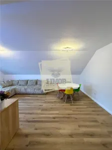 Apartament  4 camere 2 bai si loc parcare zona Kogalniceanu - foto 5