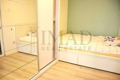 Inchiriere apartament 2 camere Micro 4 parter - zona foarte buna. - foto 7
