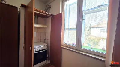 Camera cu spatiu suplimentar amenajat - Tractorul, Octavian Goga - foto 4
