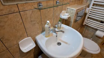 Apartament 3 Camere, Spațios, Obcini  Suceava | Etaj 1 | Mobilat & Utilat | 380 Euro/Lună - foto 5