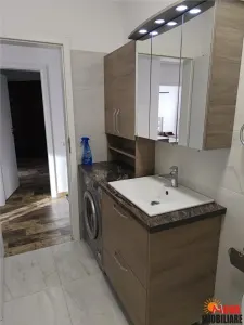 Apartament doua camere Alphaville - Intrare Racadau - foto 11