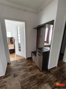 Apartament doua camere Alphaville - Intrare Racadau - foto 8