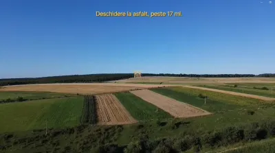 Teren Intravilan 1295 mp Drumul spre Manastirea Mitocu Dragomirnei - foto 5