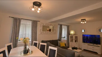 CASĂ SUPERBĂ DE VÂNZARE ÎN GURA HUMORULUI | 124,22 MP UTILI | TEREN 814 MP | 3 DORMITOARE | FOIȘOR | ZONĂ TURISTICĂ - foto 8