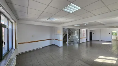 Cladire Birouri - Langa Primaria Suceava! De Inchiriat! 0727817187 - foto 11