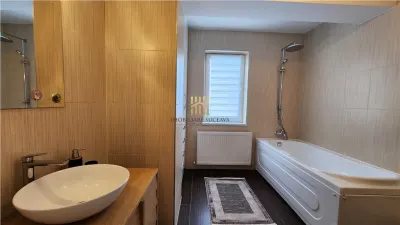 Apartament 3 camere - 100 mp De Inchiriat Suceava - foto 5