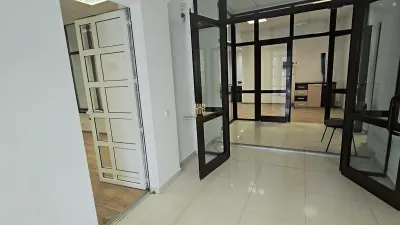 Spațiu de Birouri / Comercial 180 MP | Zona Metro Suceava | Parter Înalt | 4 Birouri | 395.000 Euro - foto 11