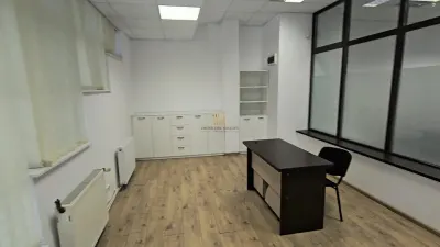 Spațiu de Birouri / Comercial 180 MP | Zona Metro Suceava | Parter Înalt | 4 Birouri | 395.000 Euro - foto 9