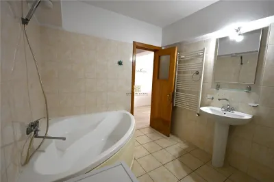 Garsoniera 39,21 mp De Vanzare Suceava Scheia 0727817187 - foto 8